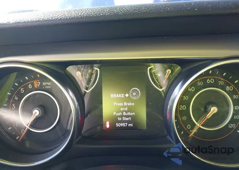 2019 Jeep Wrangler Unlimited Sport S 4X4 z USA, uszkodzony, nr VIN 1C4HJXDG2KW585955